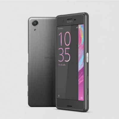 222201620342PM_635_sony_xperia_x_performance_front