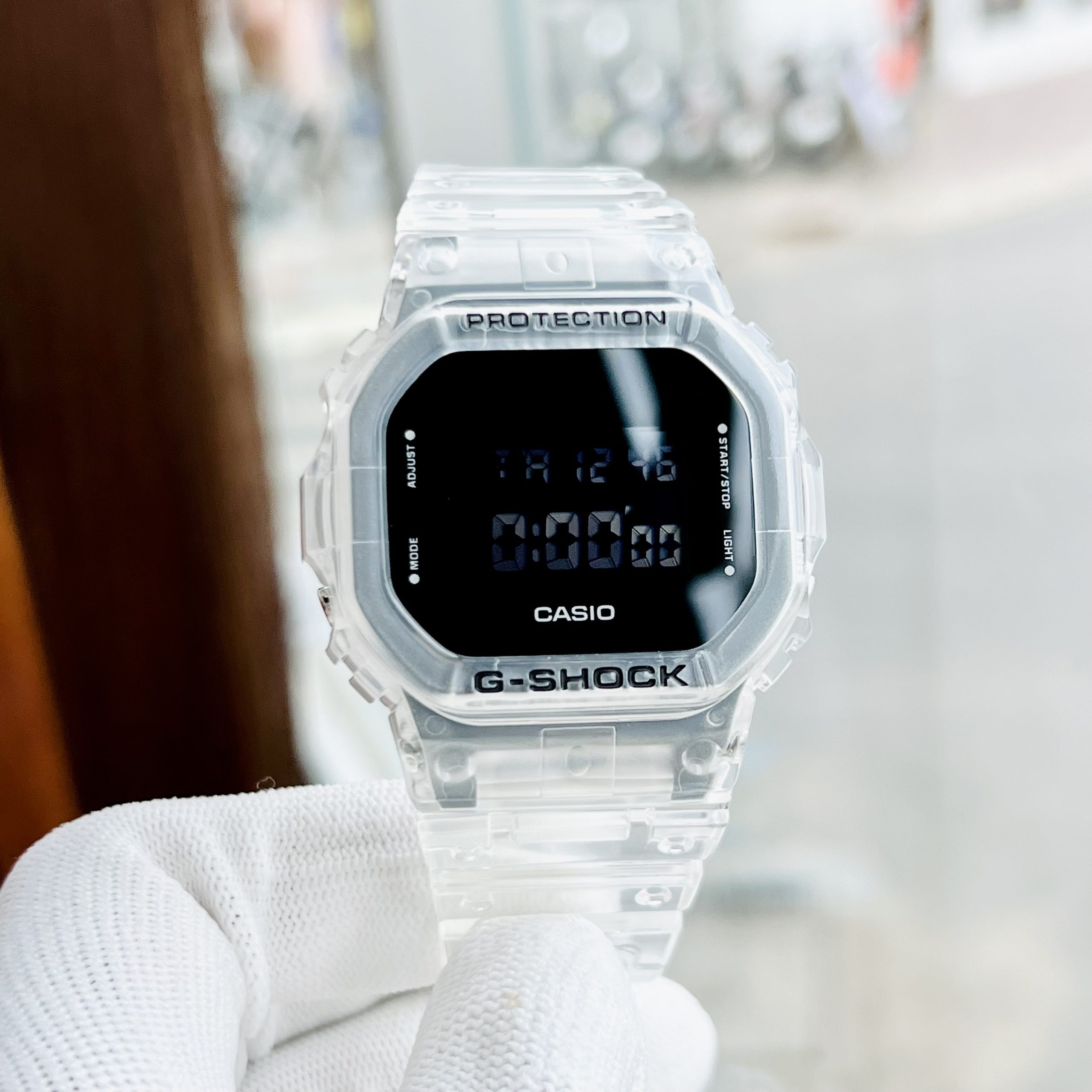 Đồng Hồ Casio G Shock DW-5600SKE-7DF - BH 5 Năm - Chính Hãng 100%