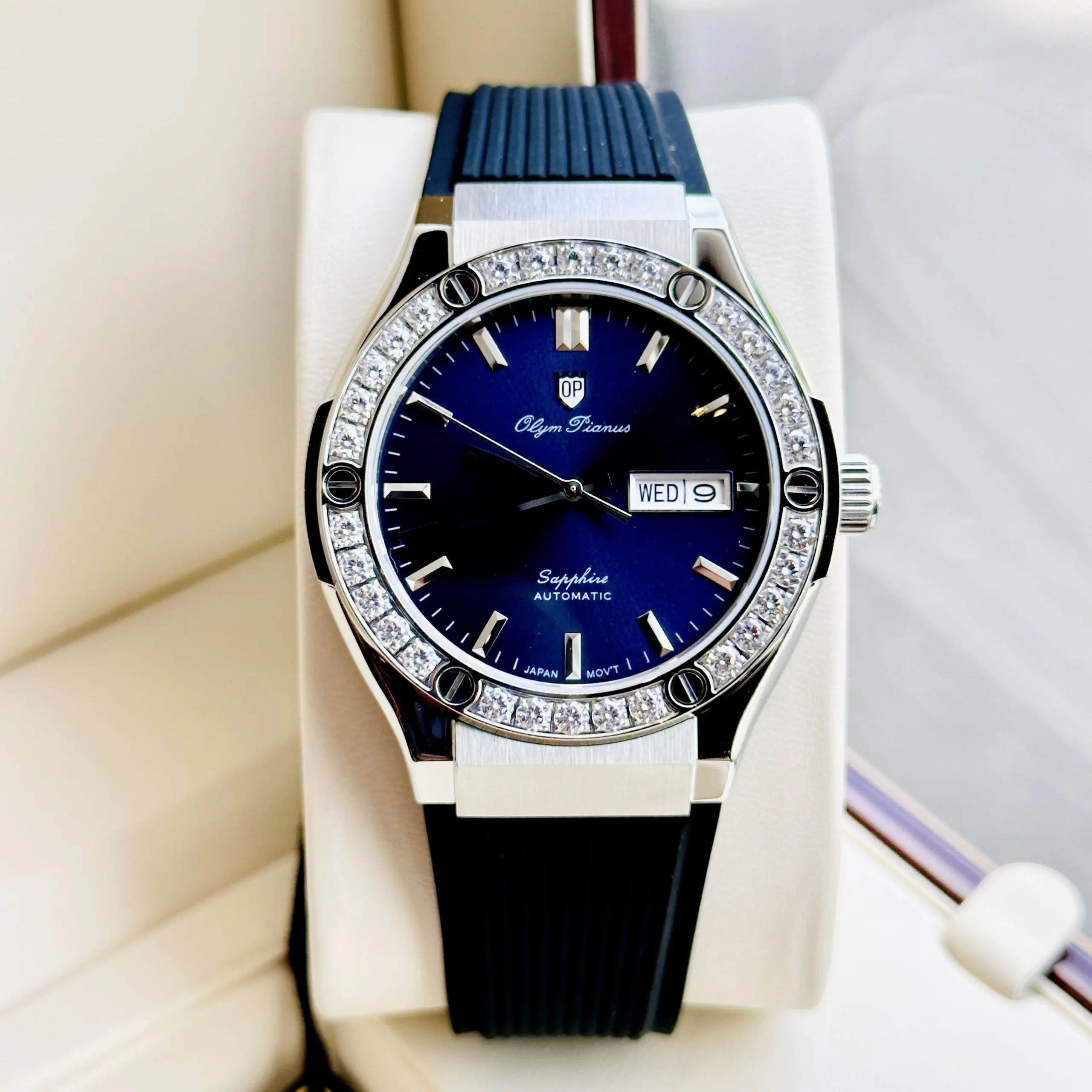 Đồng Hồ Nam Olym Pianus Fusion Diamond OP990-45ADDGS-GL-T - Cơ - Automatic - Kính Sapphire