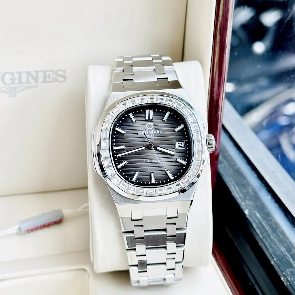 Mặt kính Sapphire chống trầy xước hiệu quả