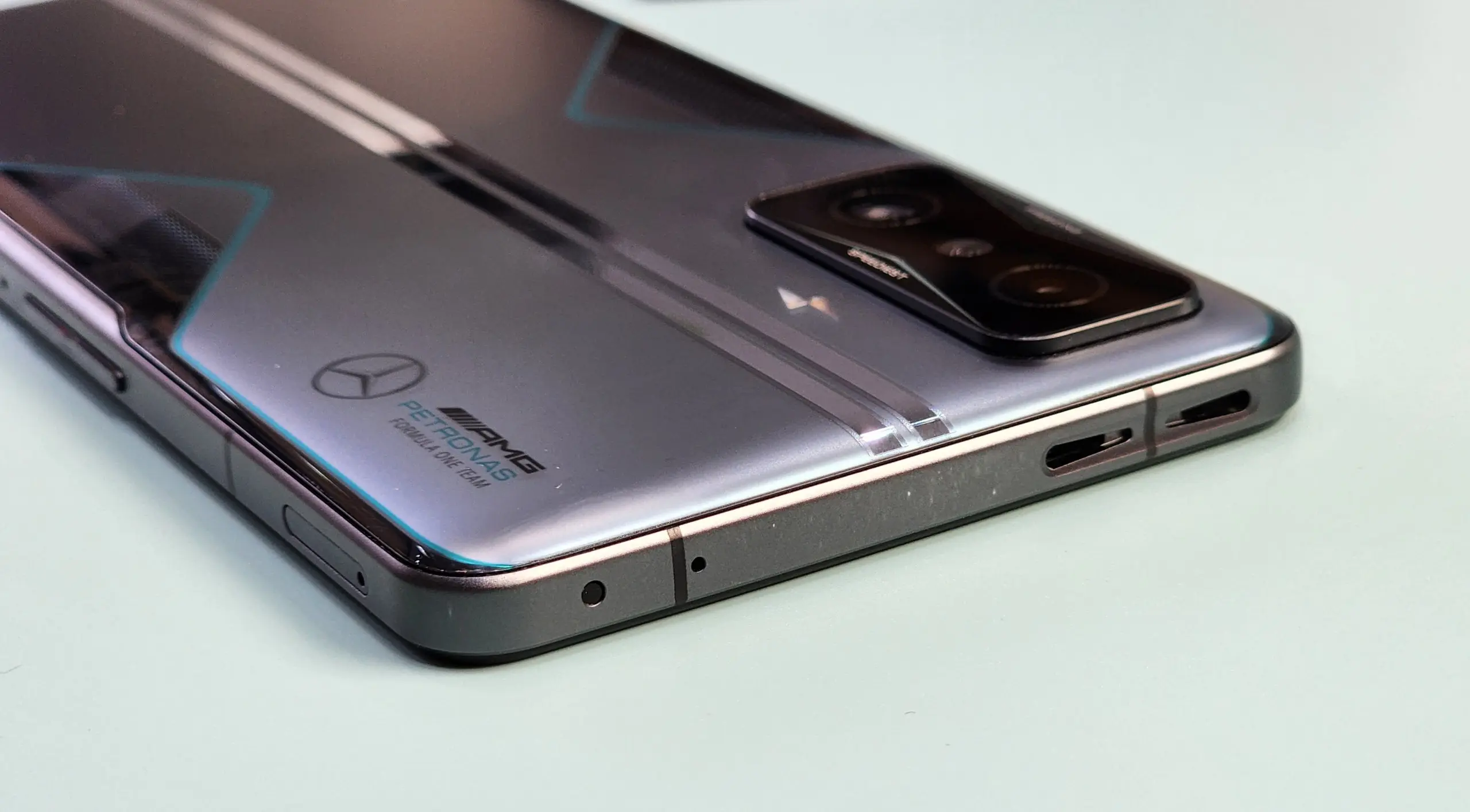 z4704076213445_70bf1a4fd74c372b3190831268025097