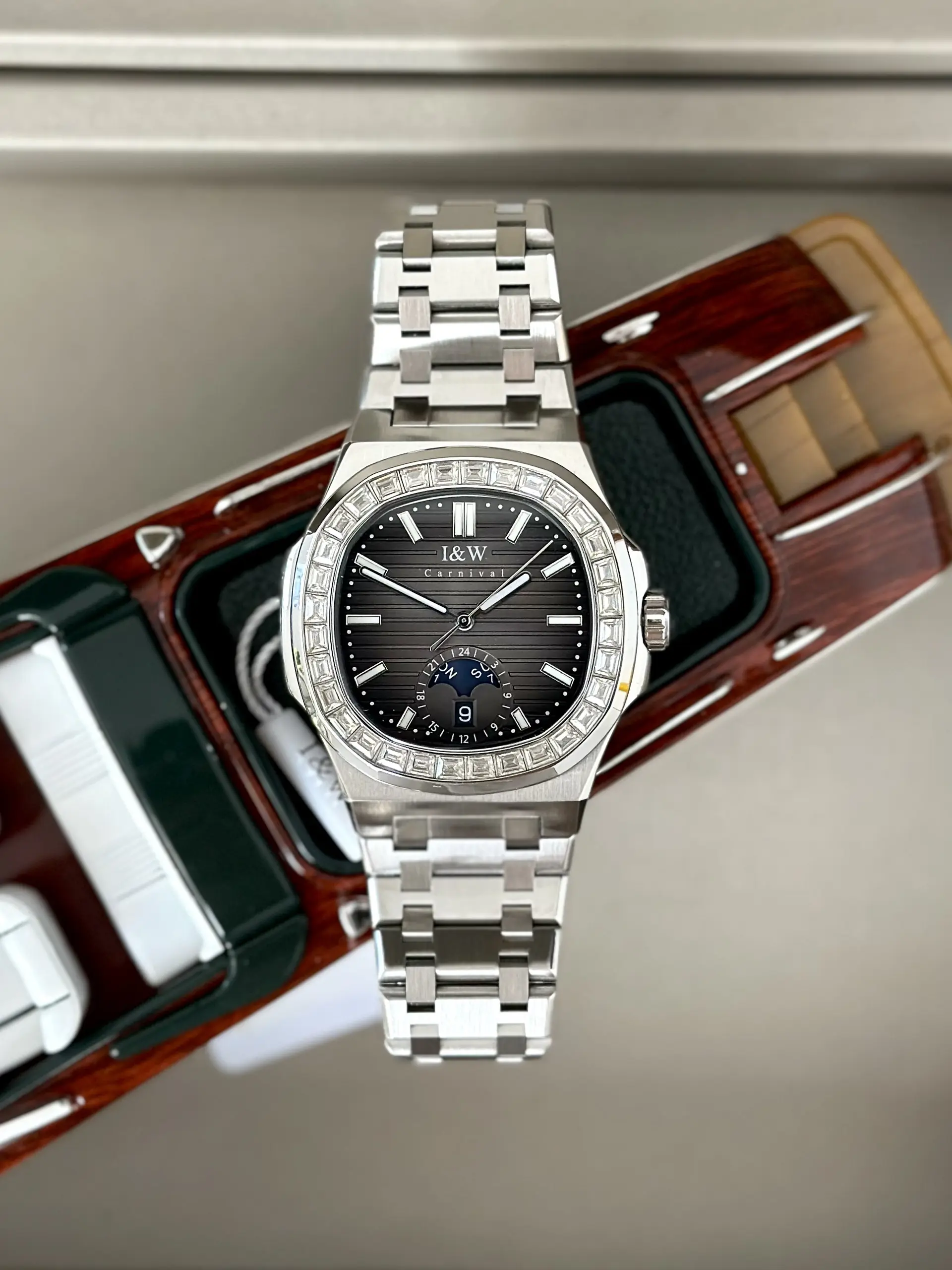 ĐỒNG HỒ NAM I&W Carnival 735G3- Automatic - Dây Thép- Kính Sapphire