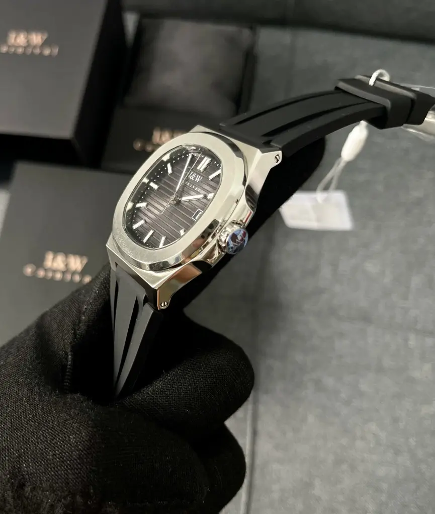 Đồng hồ nam I&W Carnival trang bị máy cơ Automatic Thụy Sĩ