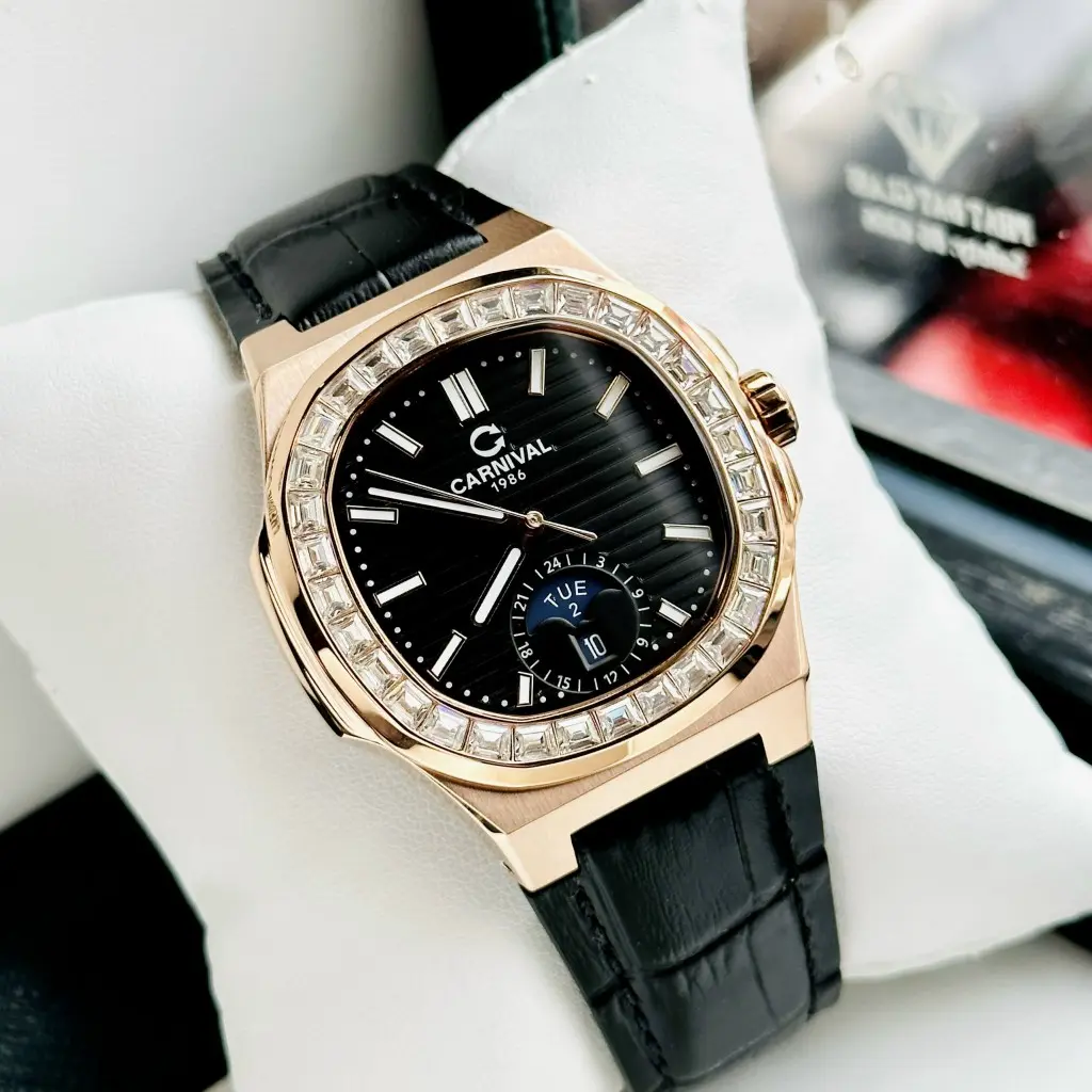 Mặt số 41mm màu đen đầy nam tính và dễ quan sát