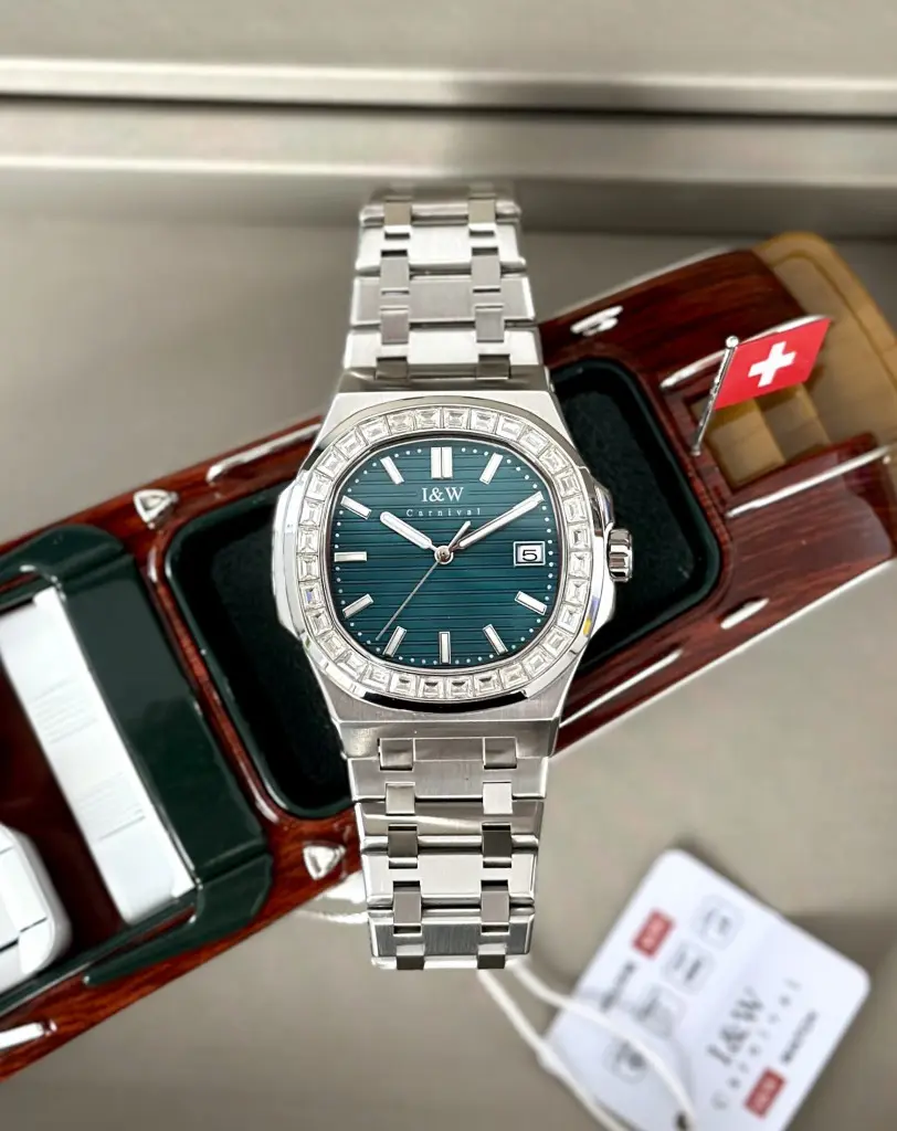 Dây đeo chắc chắn của ĐỒNG HỒ NAM I&W Carnival chính hãng