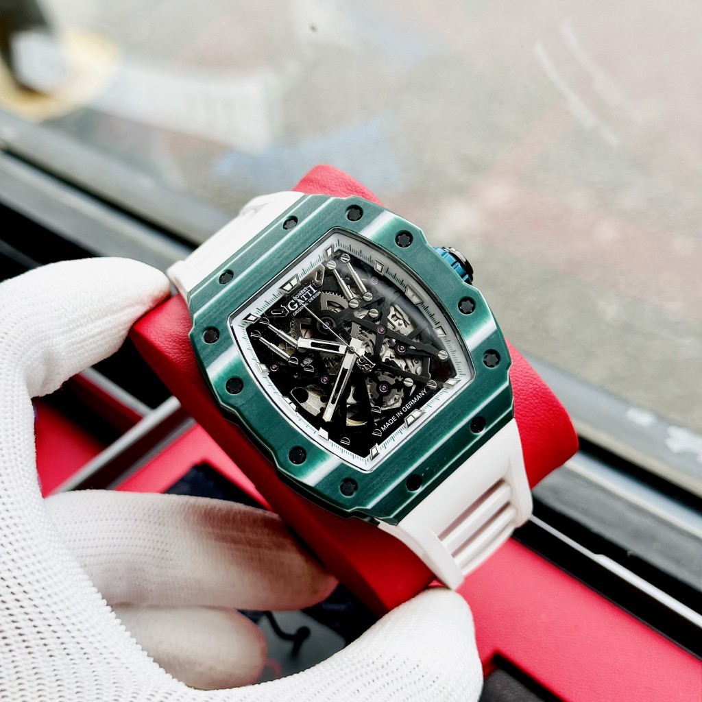 Bộ máy Automatic lộ cơ tinh xảo trên Đồng hồ Nam BONEST GATTI
