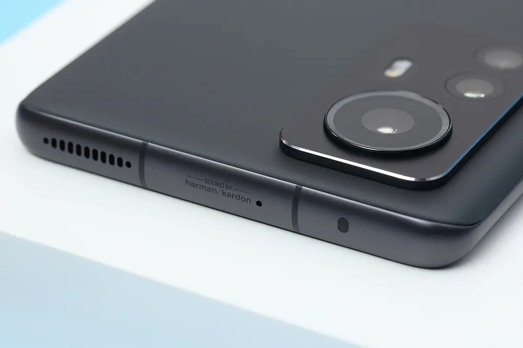 xiaomi-mi-12-8-1