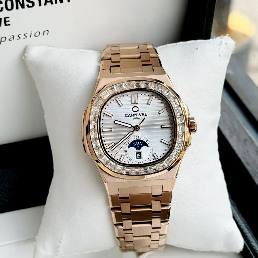 ĐỒNG HỒ NAM Carnival 8110G - Mặt Trắng Đá - Automatic - Dây Thép Gold - Kính Sapphire