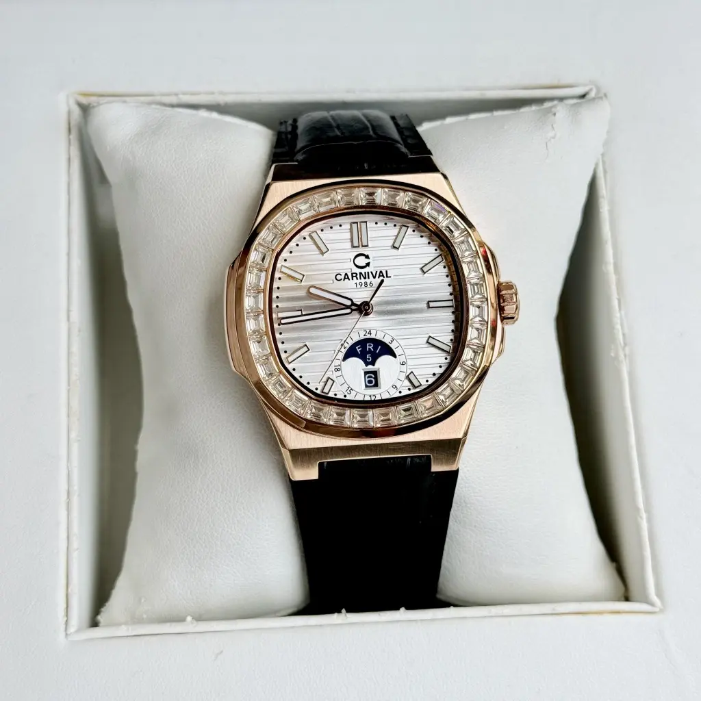 ĐỒNG HỒ NAM Carnival trang bị máy cơ Automatic