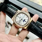 ĐỒNG HỒ NAM Carnival 8110G - Mặt Trắng Đá - Automatic - Dây Da - Kính Sapphire — ảnh 7