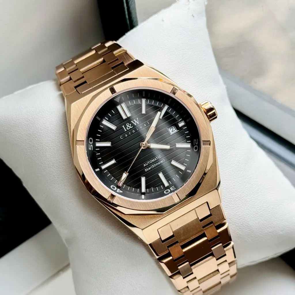 ĐỒNG HỒ NAM I&W Carnival trang bị máy cơ Automatic bền bỉ
