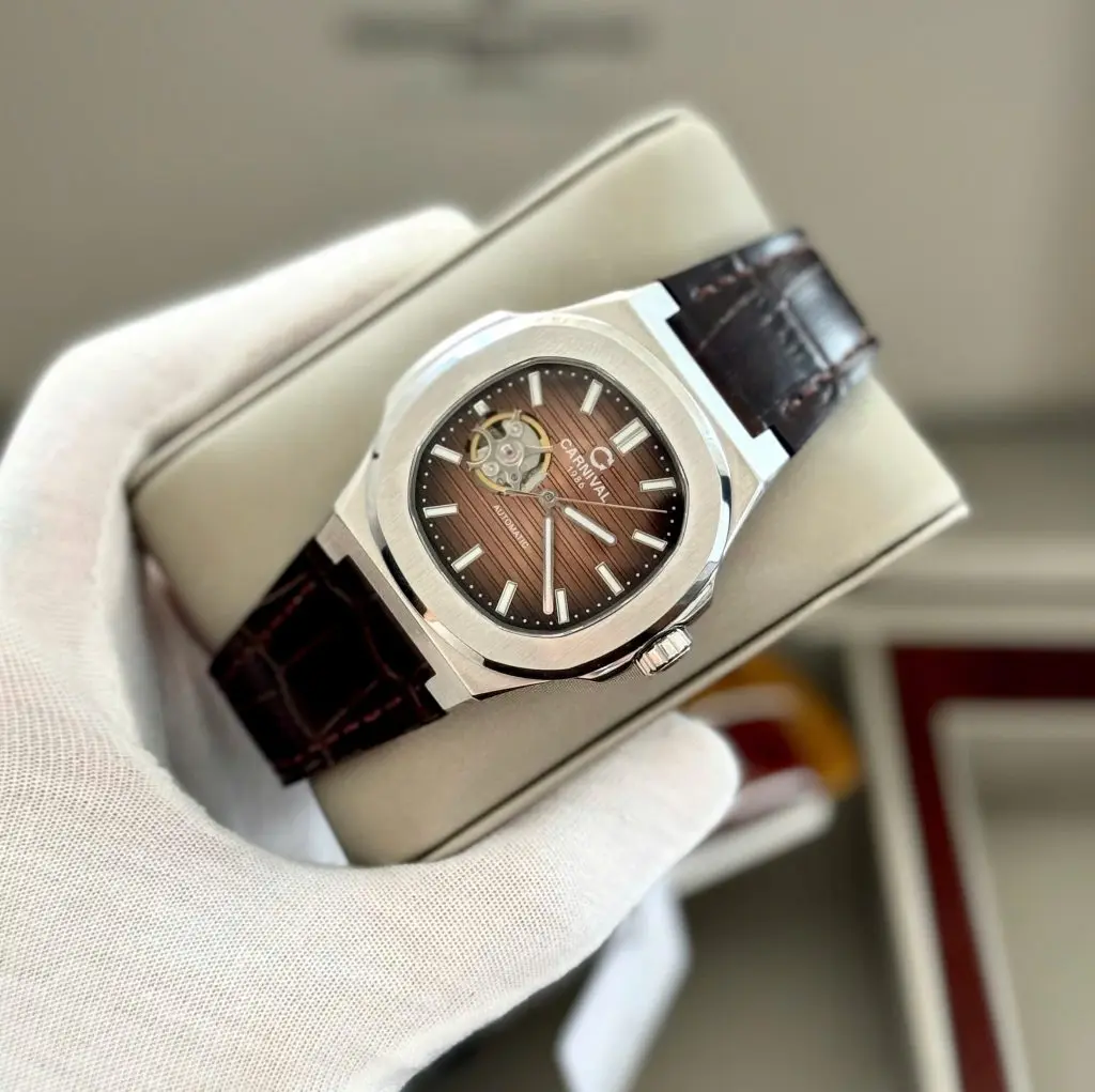 Bộ máy Automatic Thụy Sĩ vận hành bền bỉ