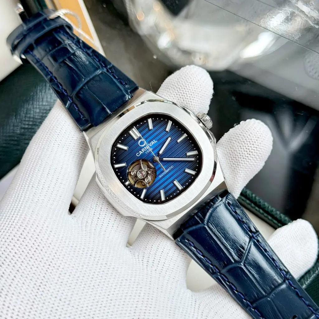 Bộ máy Automatic trên ĐỒNG HỒ NAM Carnival
