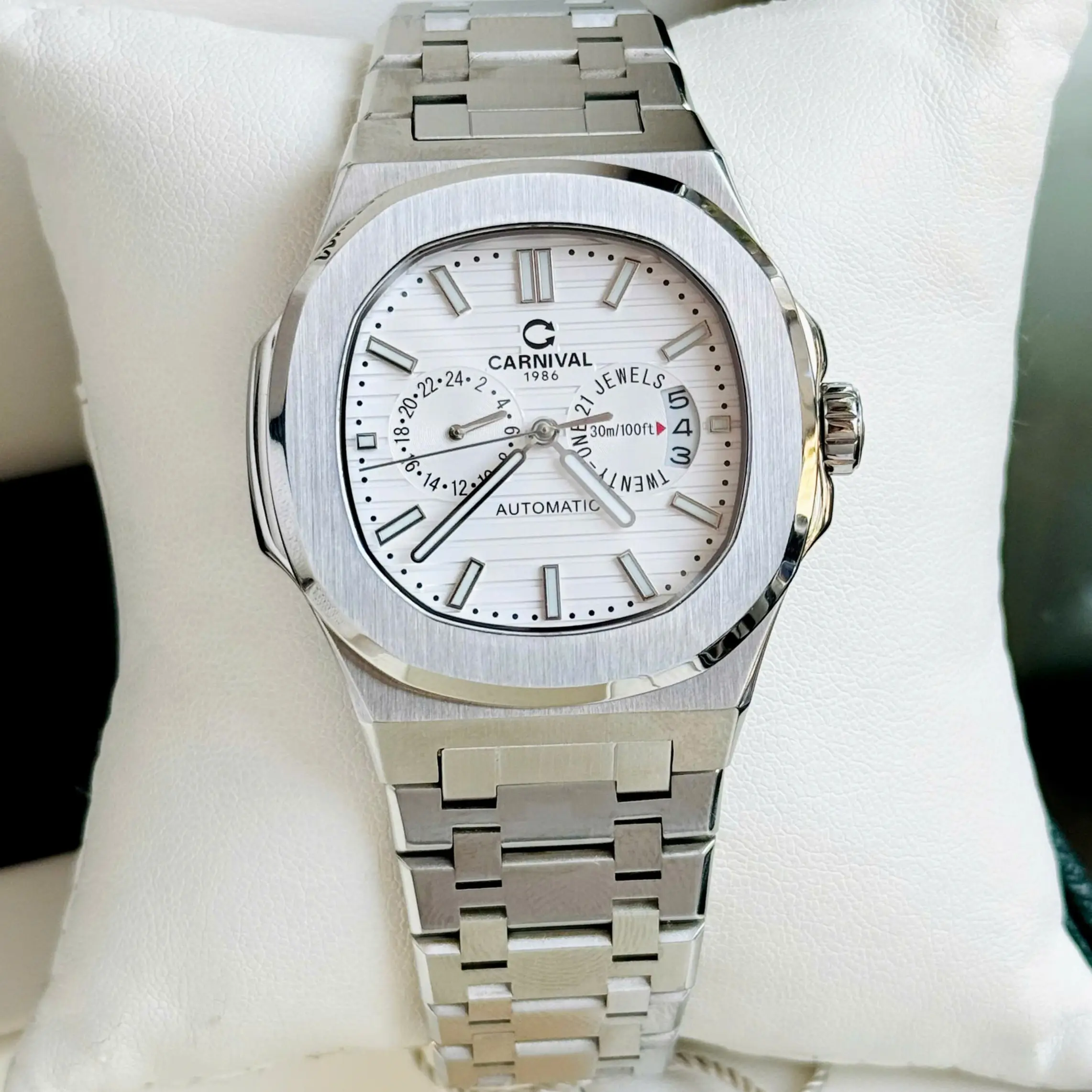 ĐỒNG HỒ NAM Carnival 8158G-VT-D -Dây Thép - Mặt Trắng - Automatic - Kính Sapphire