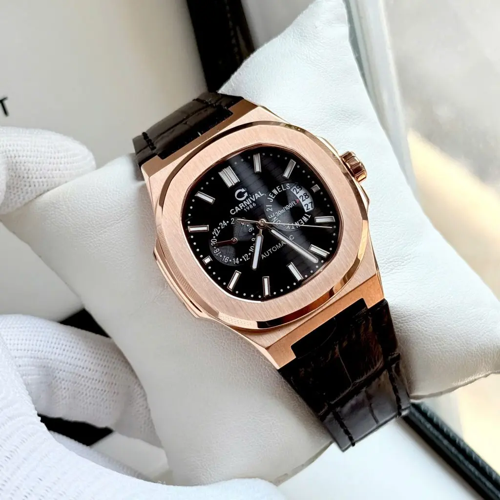 Mẫu đồng hồ cơ Thụy Sĩ xứng đáng để phái mạnh đầu tư
