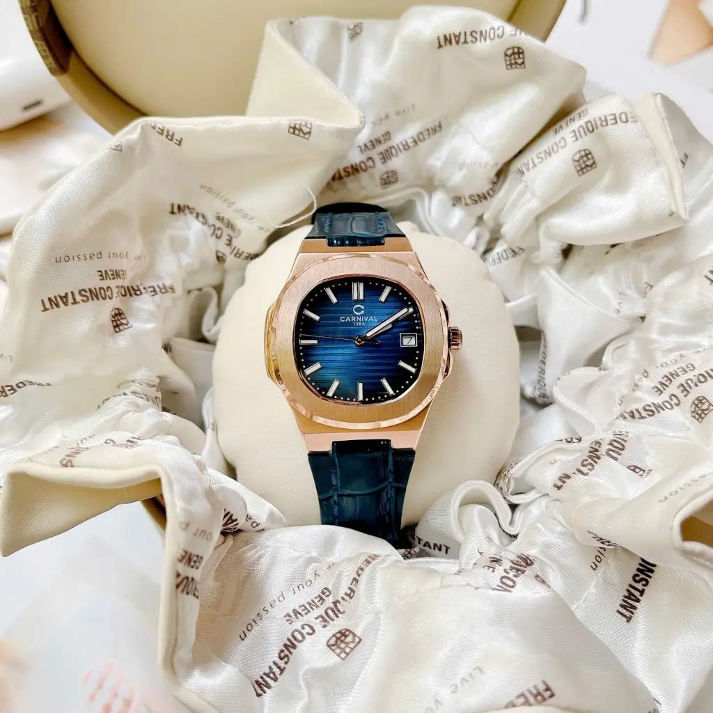 Kích thước vỏ 34mm vô cùng phù hợp với phái đẹp