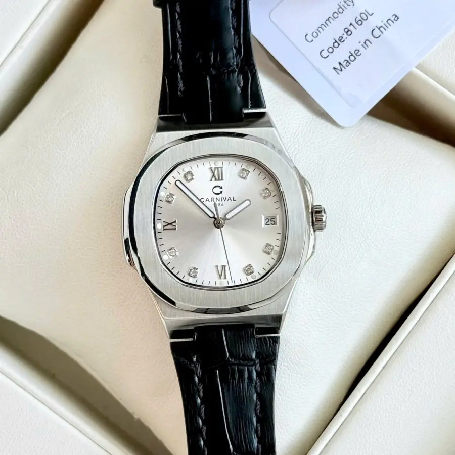 ĐỒNG HỒ Nữ Carnival 8160L-VT-DD-T- Mặt Bạc -Dây Da Viền Bạc- Pin - Kính Sapphire