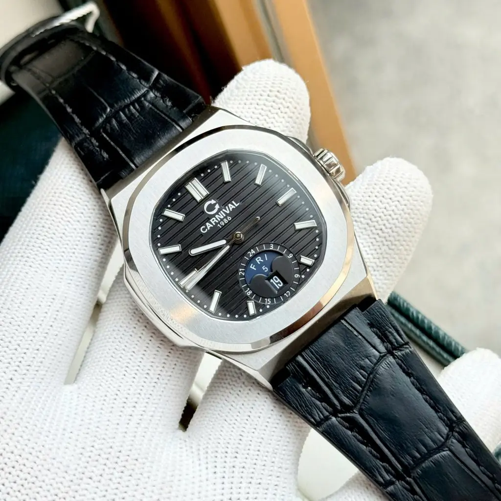 Bộ máy Automatic Thụy Sĩ hoạt động bền bỉ và chính xác