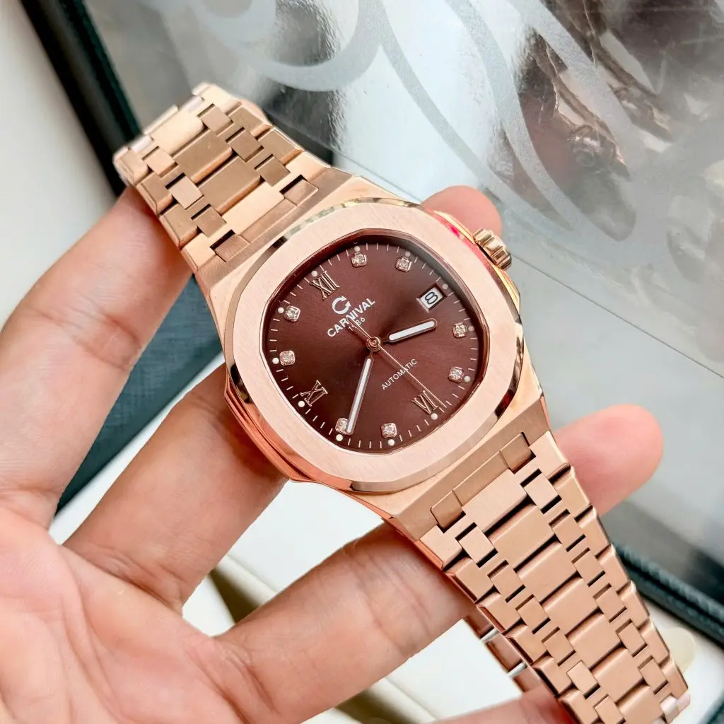 Cỗ máy Automatic NH36A từ Seiko đảm bảo độ chính xác cao