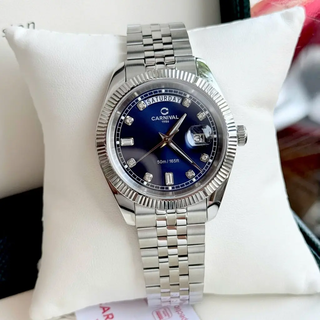Đồng Hồ Nam Carnival 8190G-VT-X mang thiết kế thanh lịch và nam tính