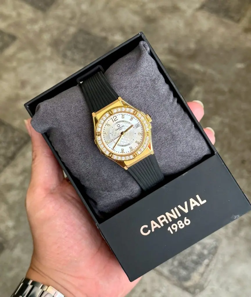 Mua đồng hồ Carnival chính hãng giá tốt tại Vio Store