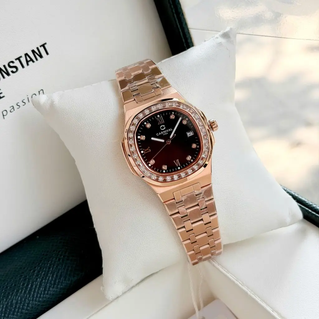 Các chi tiết được hoàn thiện tỉ mỉ và sắc nét