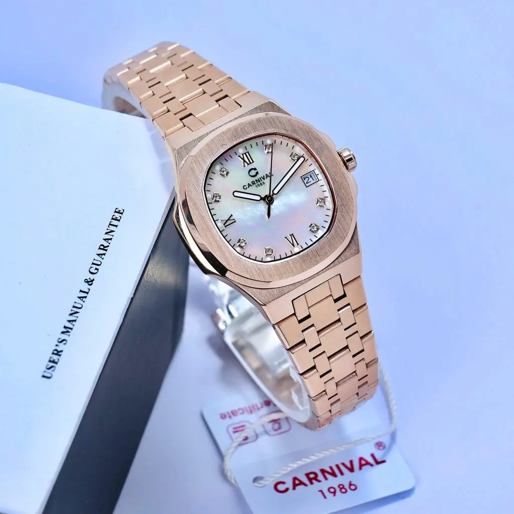 Sản phẩm sở hữu bộ máy Pin chuẩn Thụy Sĩ hoạt động bền bỉ