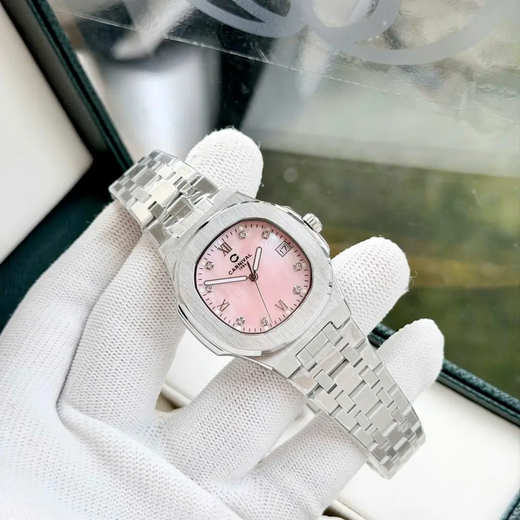 Mặt số xà cừ hồng nổi bật cùng kích thước 34mm lý tưởng