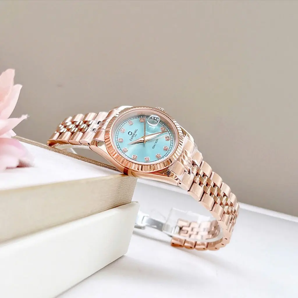 Mặt số 30mm màu xanh Tiffany thanh lịch, vừa vặn với cổ tay phái đẹp