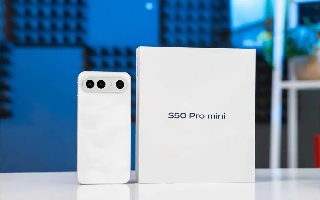 Vivo S50 Pro Mini (12GB|256GB) Snap 8 Gen 5 NewSeal Fullbox - hình 4